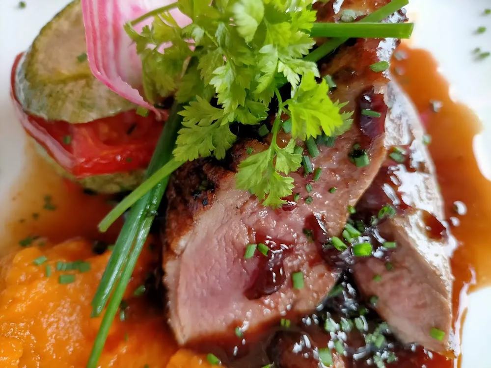 Canard Au Miel Et Basalmique